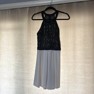 B. Darlin, S9-10, fit&flare, mini, halter, black and white dress